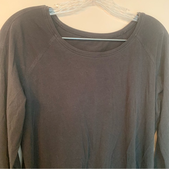 Lululemon Black Scoop Neck Long Sleeve Tee 8 - Picture 5 of 7